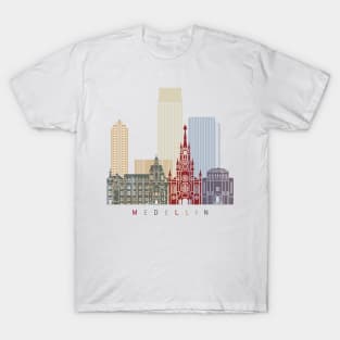 Medellin skyline in poster T-Shirt